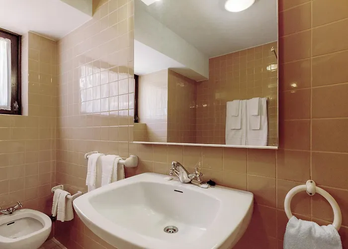 Casa De Santo Antonio Nyaraló